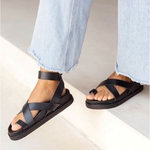 Liberté leather Bronte Sandal - Black.